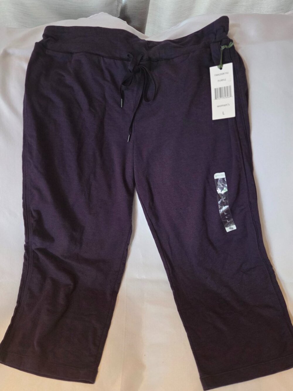 Green Tea Active Capri Pants Purple NWT Size L Super Soft